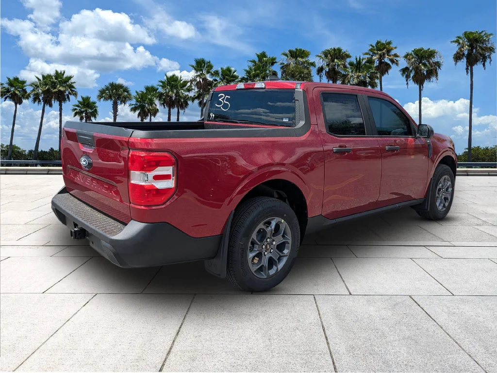 New 2026 Ruby Red Metallic Tinted Clearcoat Ford XLT image 7