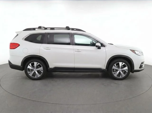 Used 2022 White Subaru Premium image 6