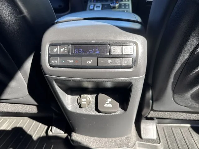 Used 2024 Gray Hyundai SEL image 39