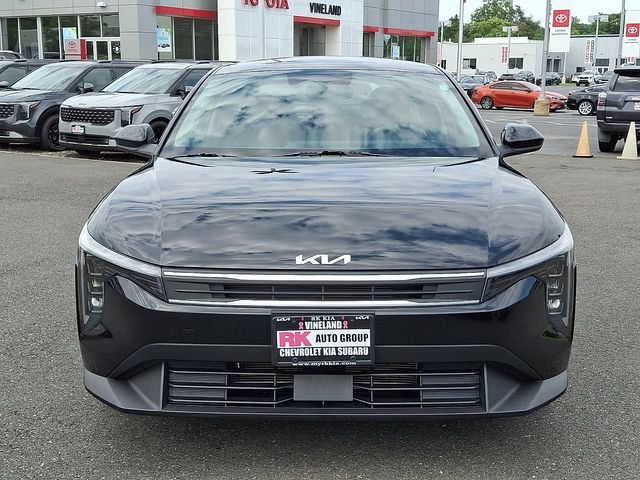 Used 2025 Black Kia LX image 3