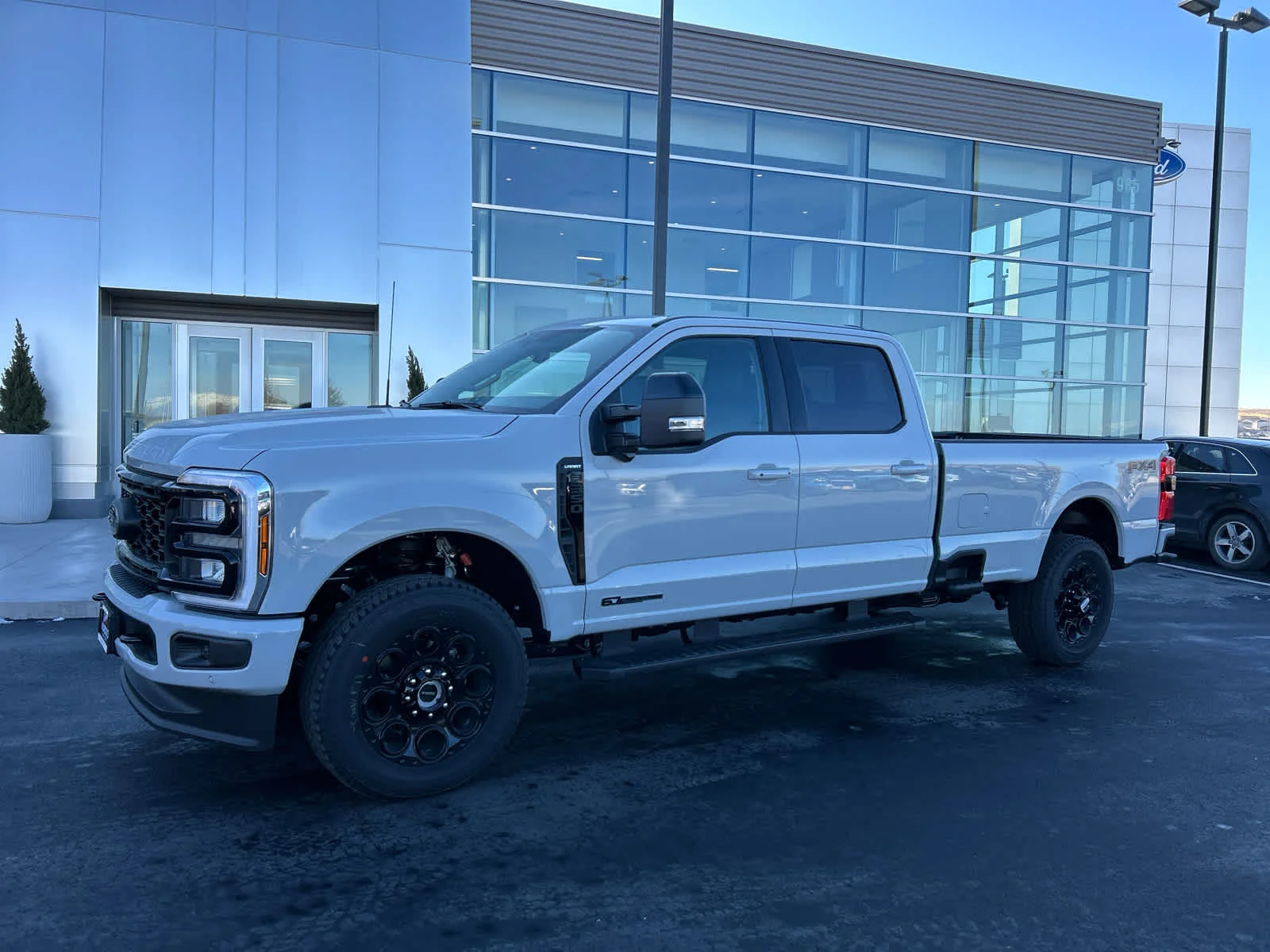 New 2026 Avalanche Ford LARIAT image 2