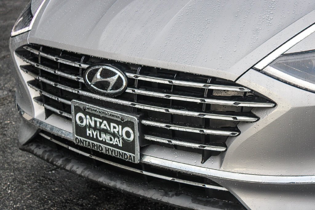 Certified Used 2023 Silver Hyundai Blue image 7