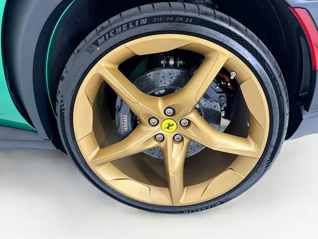 Used 2026 Green Jewel Ferrari  image 30
