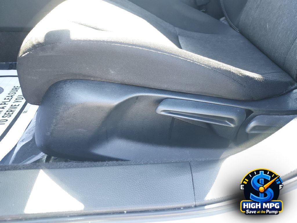 Used 2025 White Honda LX image 10