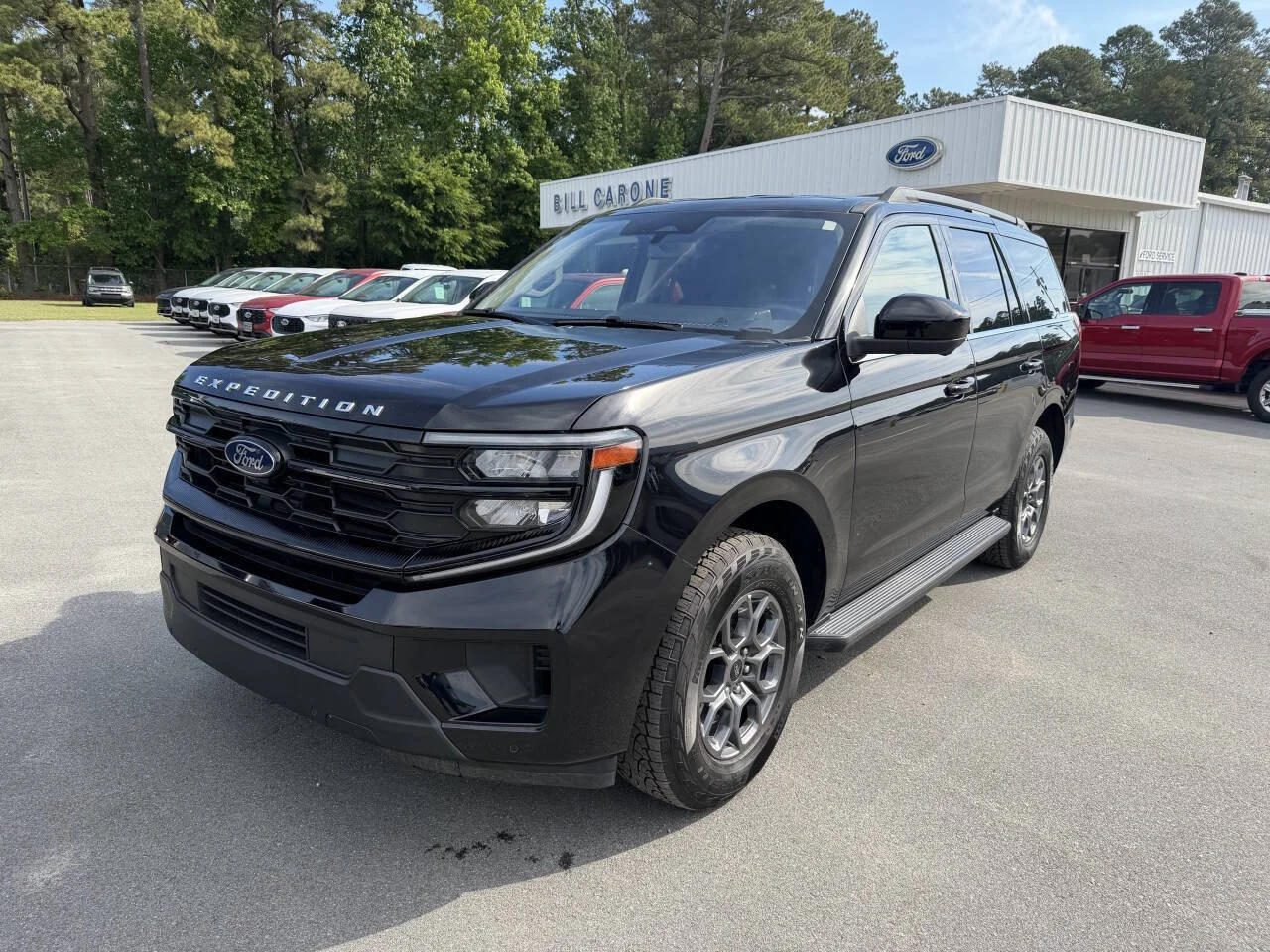 2025 Ford Expedition Active's photo