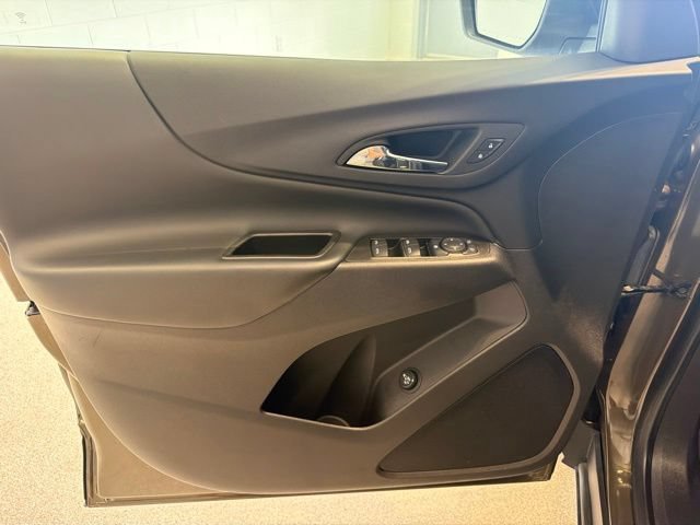2023 Chevrolet Equinox LT - Photo 16