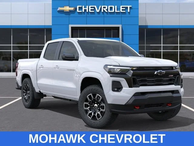 New 2026 Summit White Chevrolet Z71 image 7