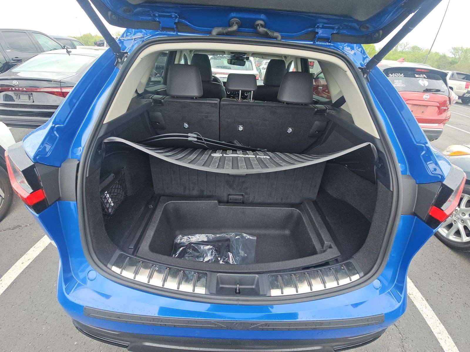 Used 2025 Grecian Water Lexus NX 250 image 24