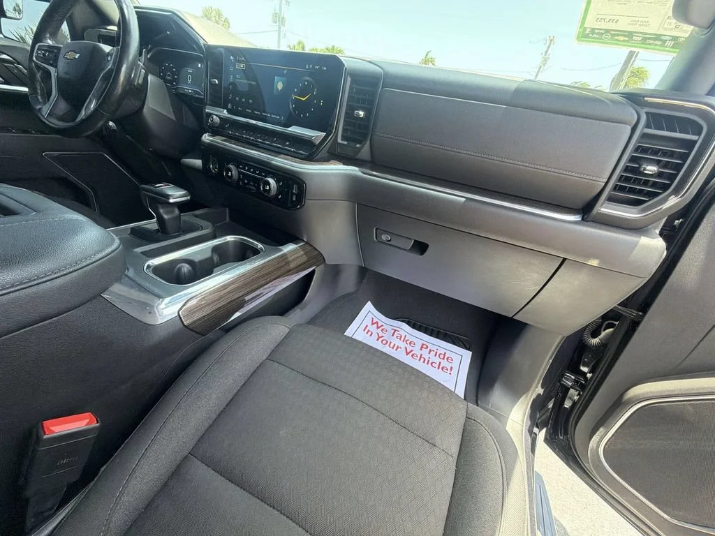 Used 2022 Dark Ash Metallic Chevrolet LT image 36