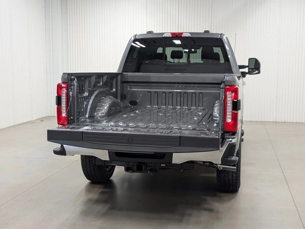 New 2026 Carbonized Gray Metallic Ford F-250® Lariat® image 27