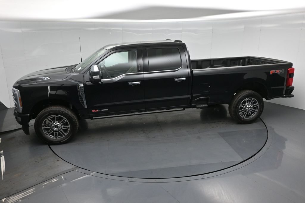 New 2026 Agate Black Metallic Ford Platinum image 44