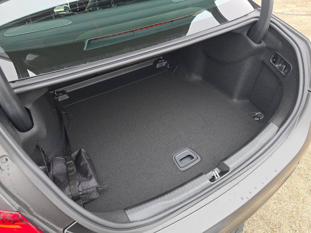 New 2026 MANUFAKTUR exclusive graphite grey magno Mercedes-Benz C 43 AMG® image 57