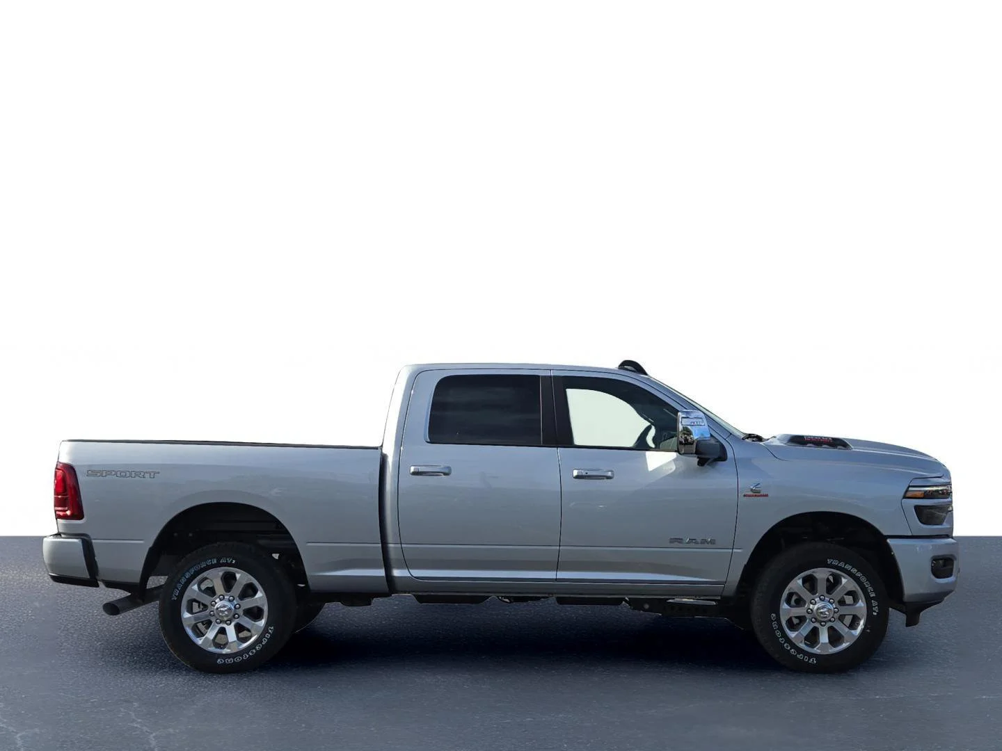 2026 RAM 2500 Laramie - Photo 6