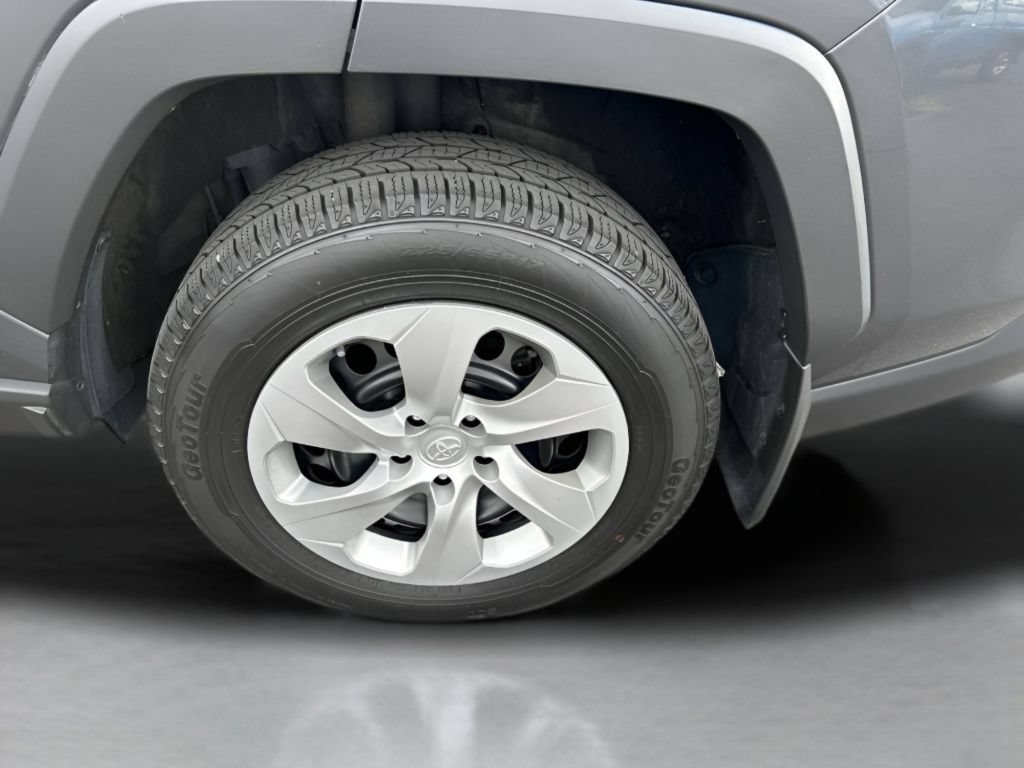 Used 2021 Magnetic Gray Metallic Toyota LE image 16
