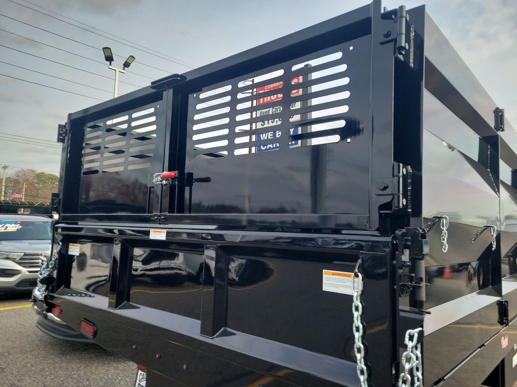 2025 Ford F-450 Super Duty Chassis Cab XL - Photo 6