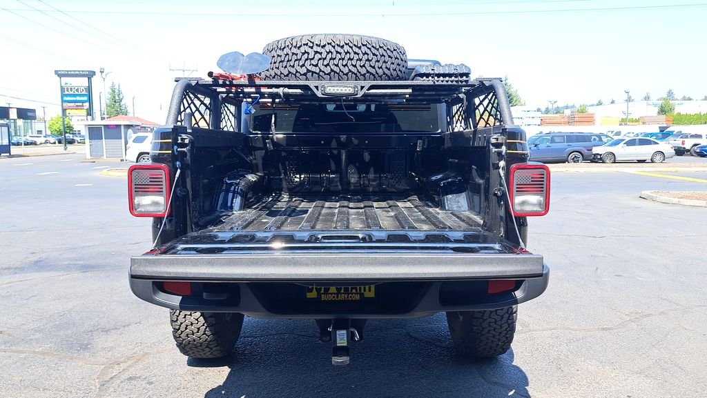Used 2023 Black Jeep Sport image 27