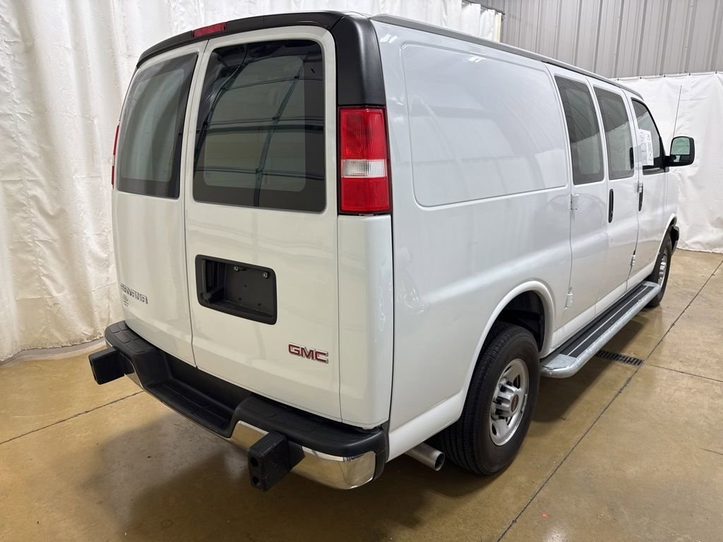 2024 GMC Savana Cargo Work Van - Photo 6