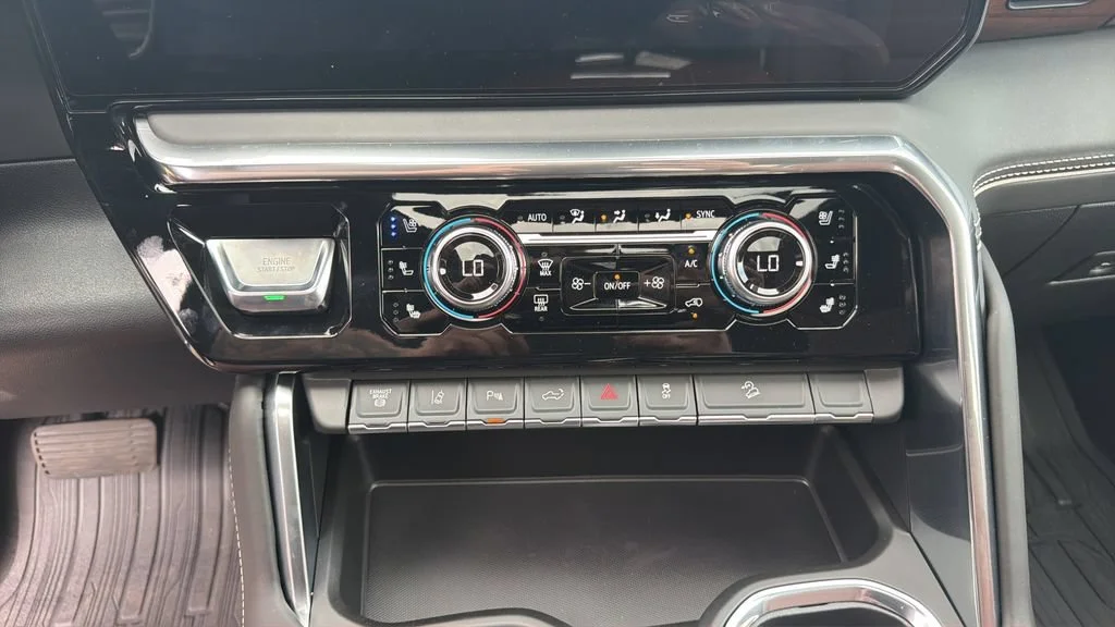 2026 GMC Sierra 2500HD Denali Ultimate - Photo 23