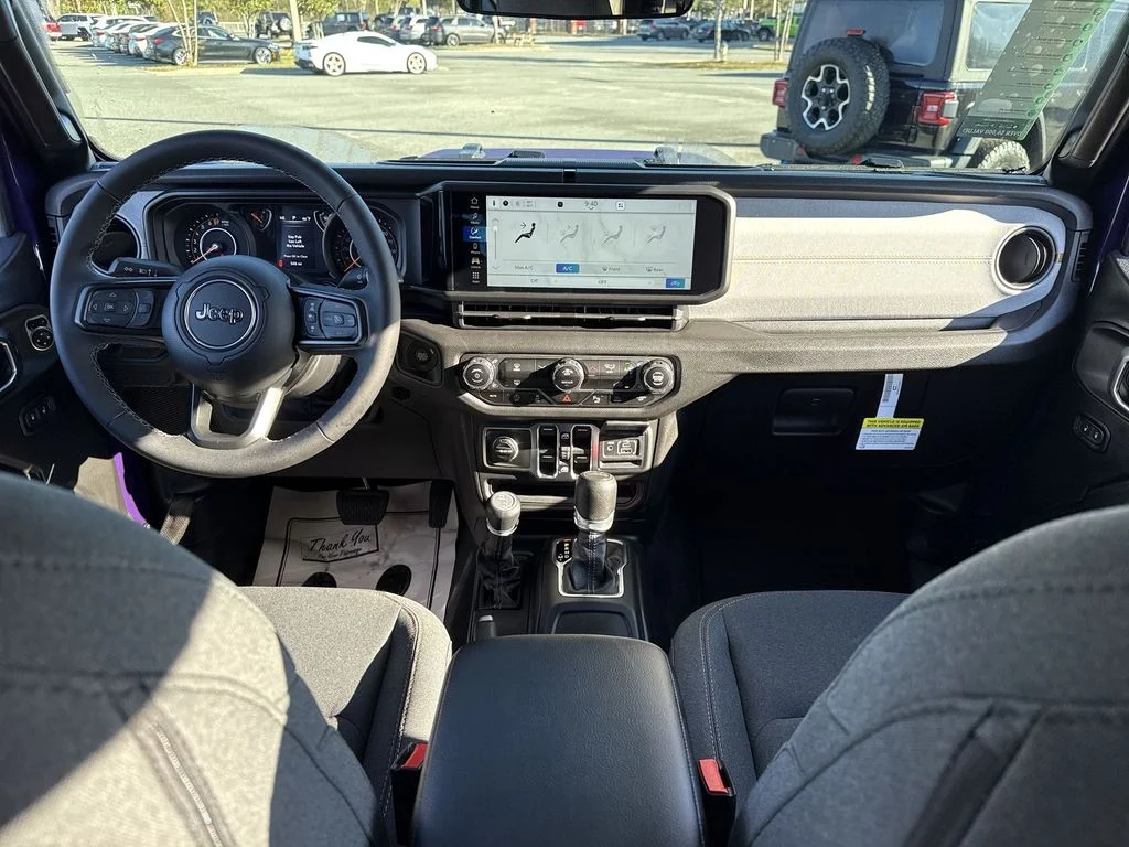 New 2026 Reign Exterior Paint Jeep Sport S image 24