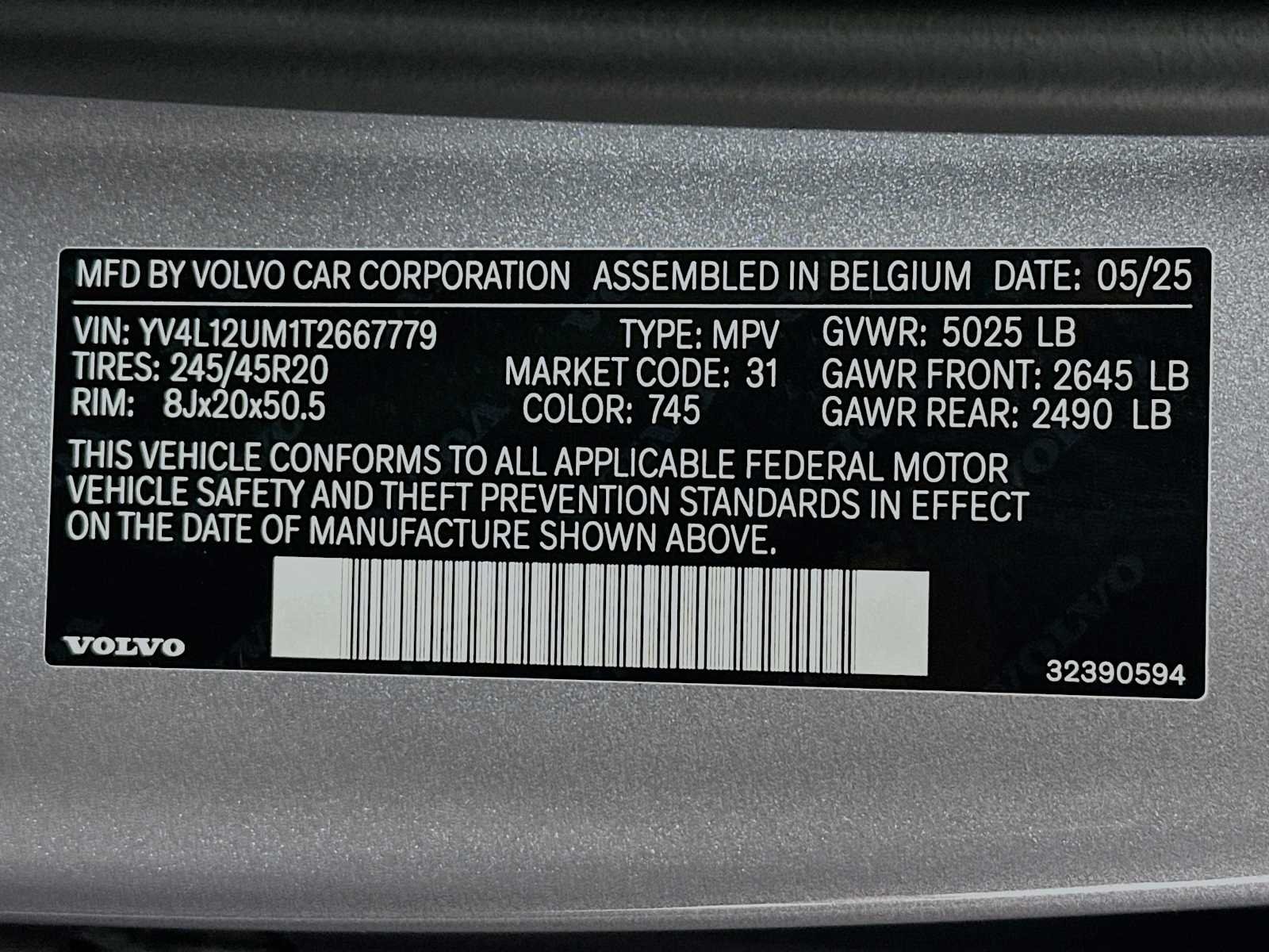 Used 2026 Aurora Silver Volvo Ultra image 31