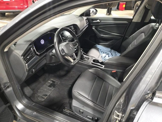 Used 2024  Volkswagen 1.5T SE image 13