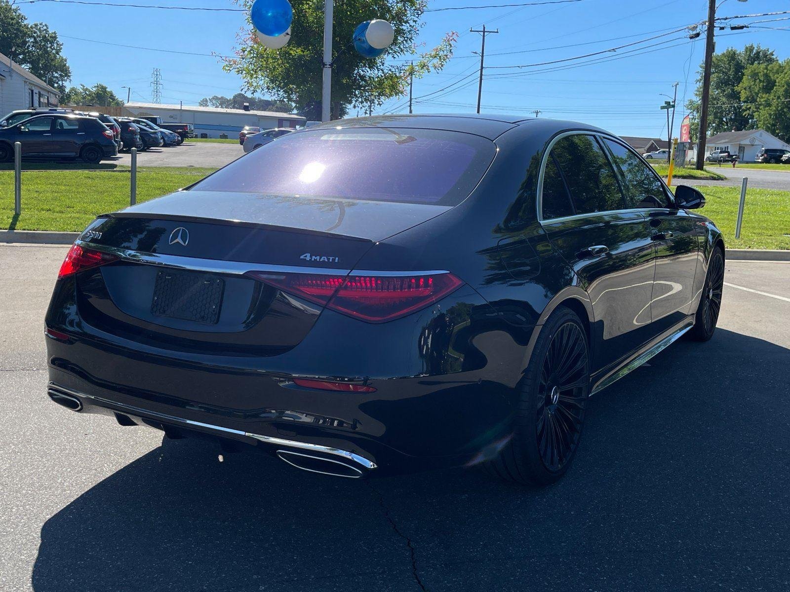 Used 2022 Obsidian Black Metallic Mercedes-Benz S 580 image 5