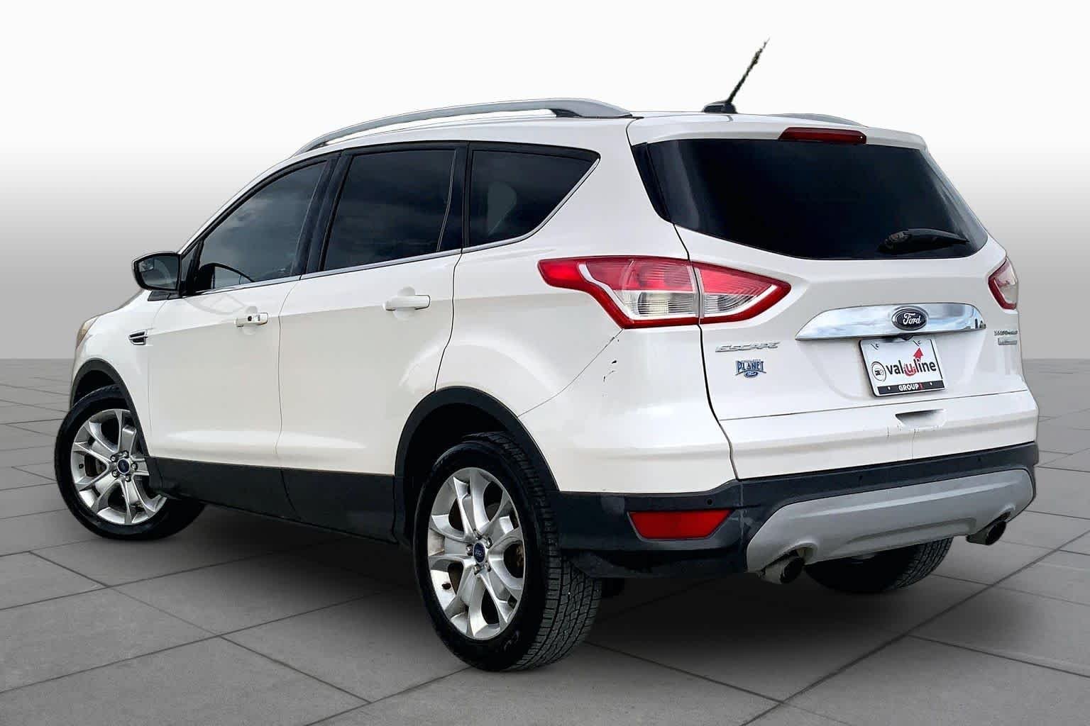 Used 2016 White Platinum Metallic Tri-Coat Ford Titanium image 12