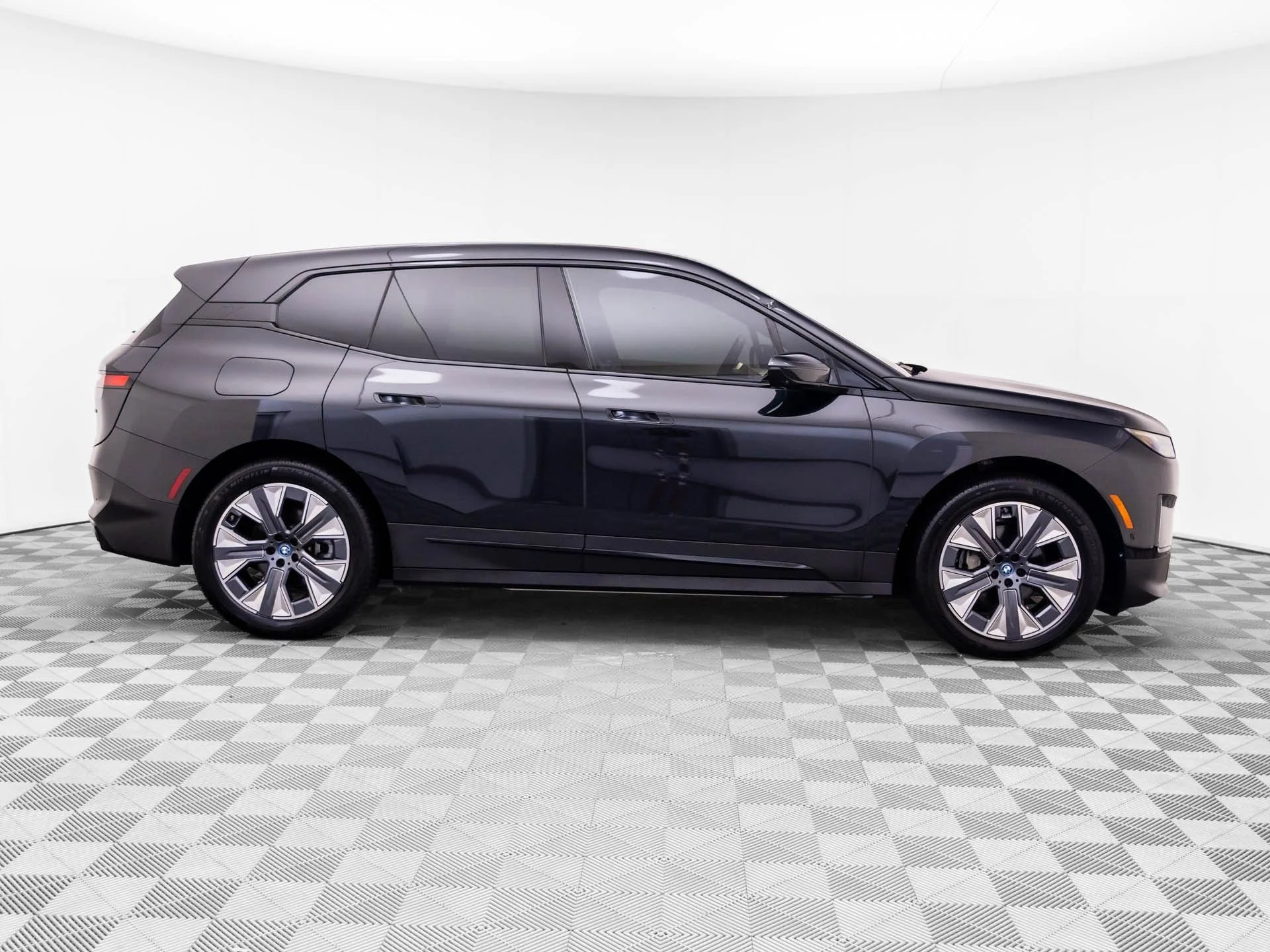 Certified Used 2024 Black BMW xDrive50 image 6