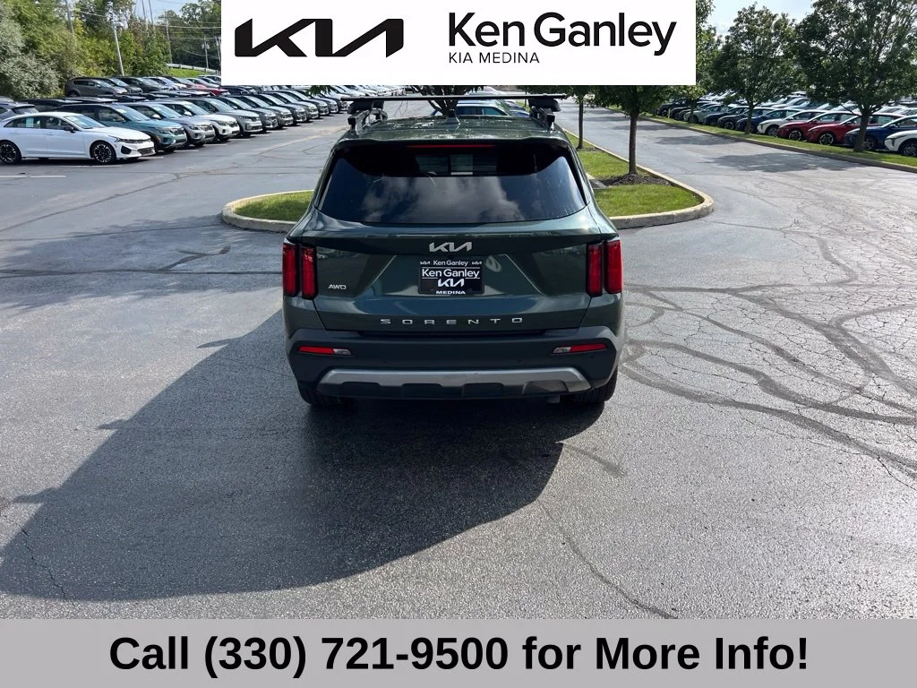 Certified Used 2022 Green Kia X-Line SX Prestige image 13