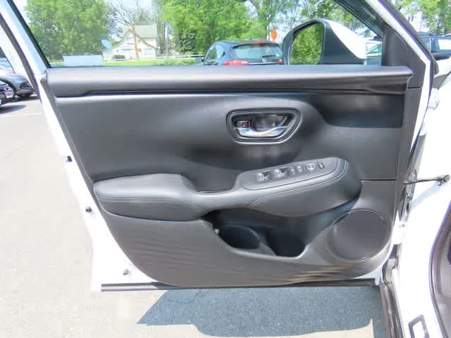 2023 Honda HR-V EX-L - Photo 14