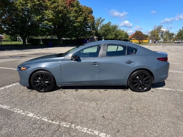 Used 2022 Polymetal Gray Metallic Mazda Carbon Edition image 6