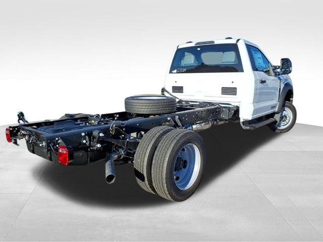 2026 Ford F-550 Super Duty Chassis Cab XL - Photo 10