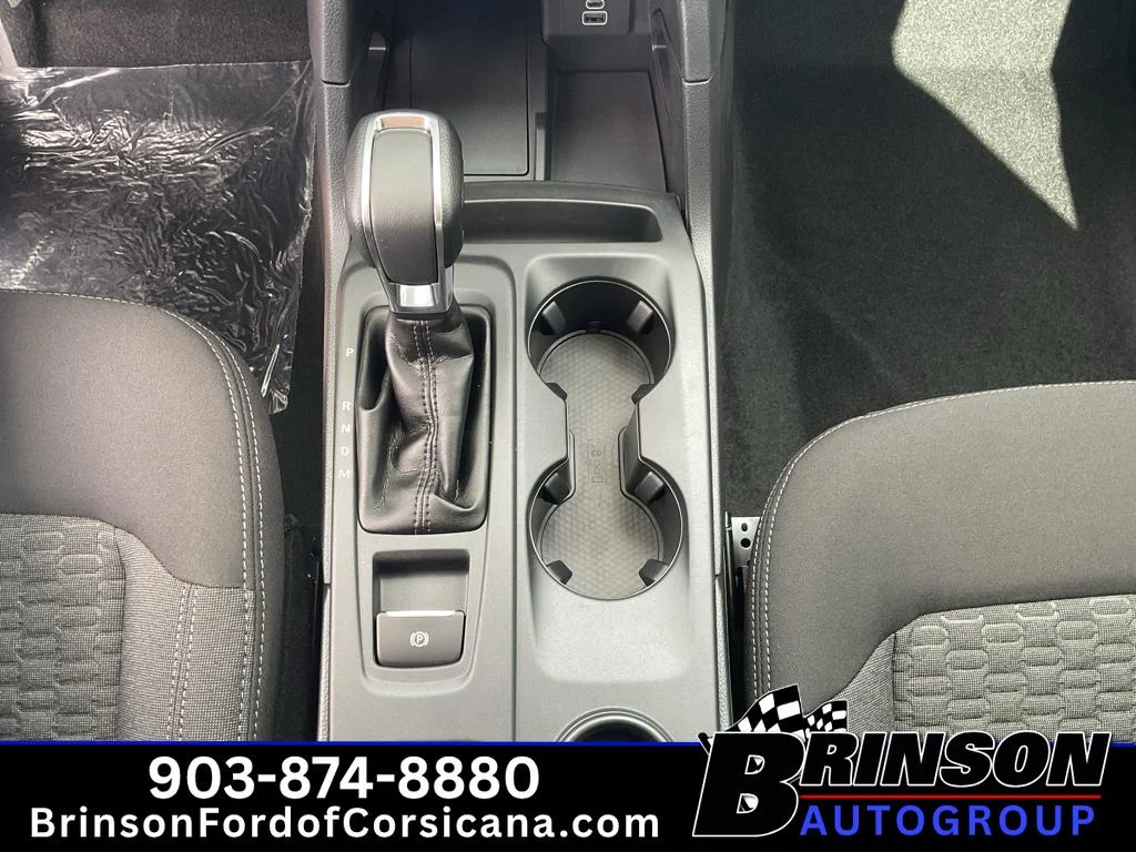 New 2026 Oxford White Ford XLT image 12