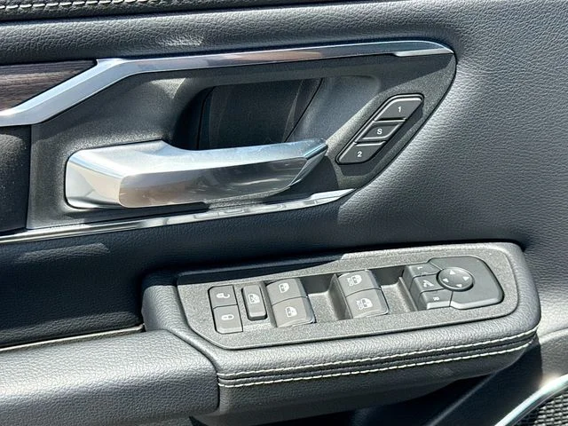 New 2026 Serrano-Green Metallic Exterior Paint RAM Laramie image 14