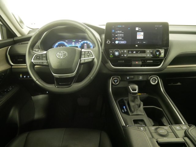 Certified Used 2024 Storm Cloud Toyota Hybrid Limited image 24