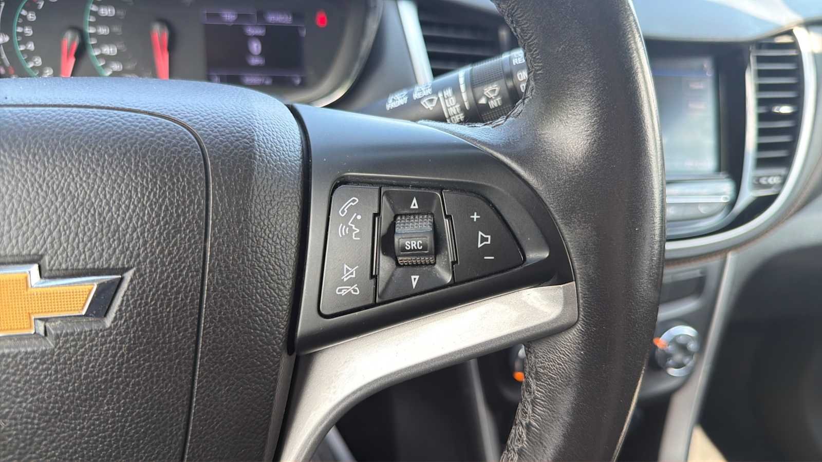 Used 2020 Mosaic Black Metallic Chevrolet LT image 9