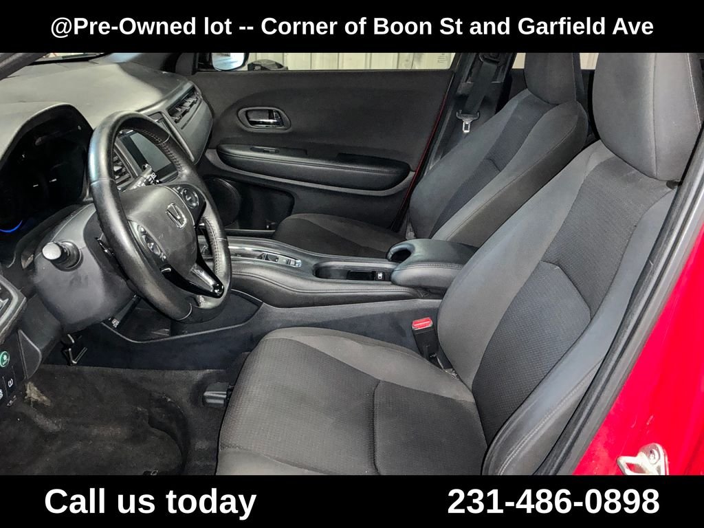 Used 2020  Honda Sport image 13