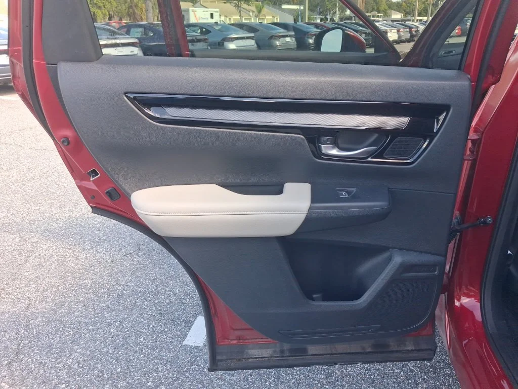 Used 2025 Red Honda EX-L image 25