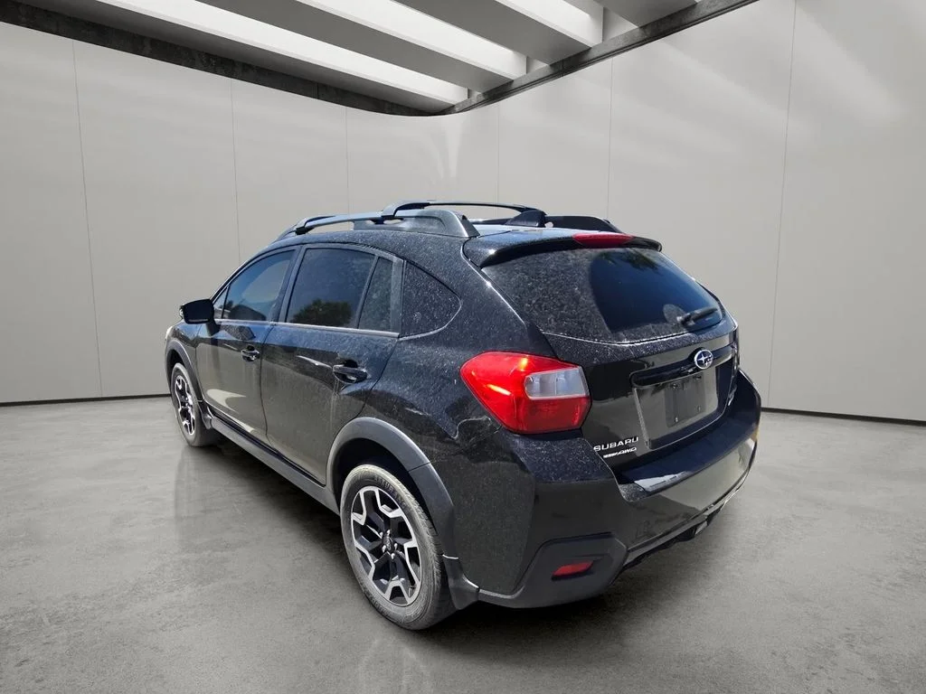 Used 2016 Crystal Black Silica Subaru Limited image 5
