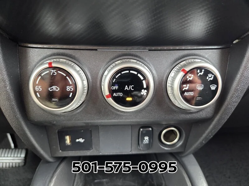 Used 2024 SILVER MITSUBISHI S 2.0 AWC image 29