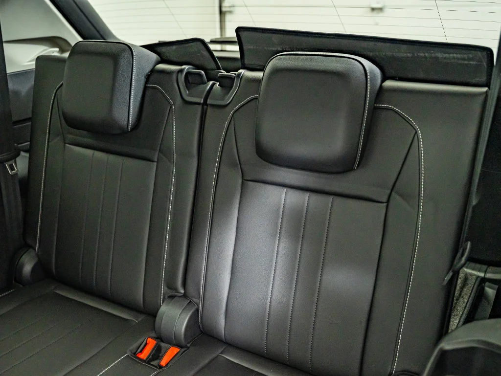 Used 2023 Platinum Gray Metallic Volkswagen 2.0T SE image 45
