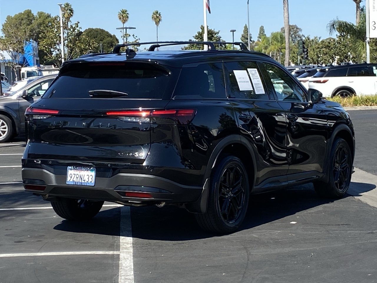 New 2027 Mineral Black INFINITI SPORT image 5