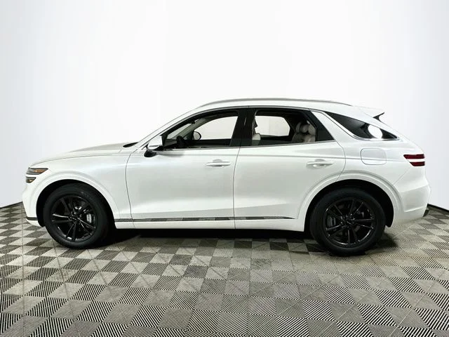 New 2027 White Genesis 2.5T Select image 7