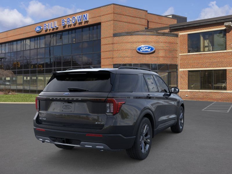 New 2026 Agate Black Metallic Ford Active image 31