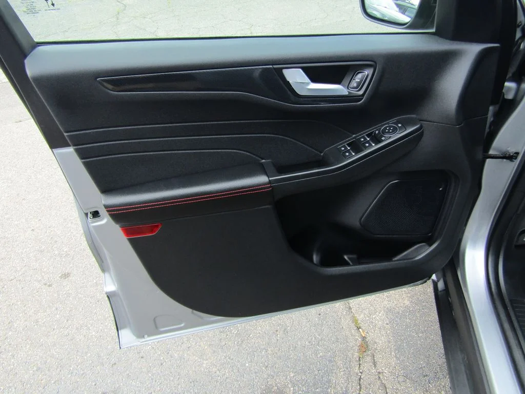 2023 Ford Escape ST-Line - Photo 20