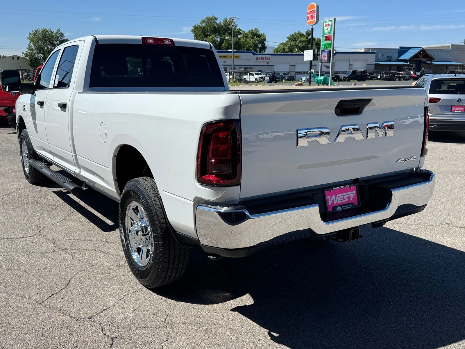 New 2027 Bright White Clearcoat RAM Tradesman image 11