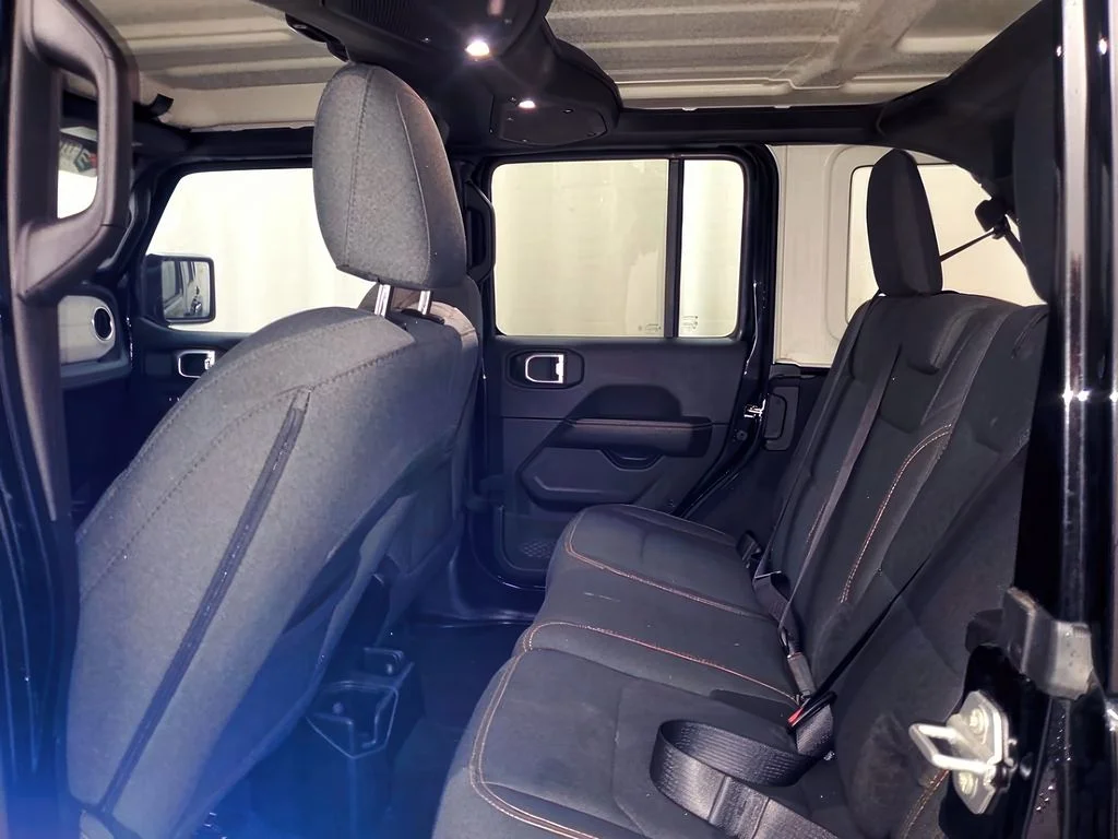 Used 2025 Black Jeep Sahara image 12