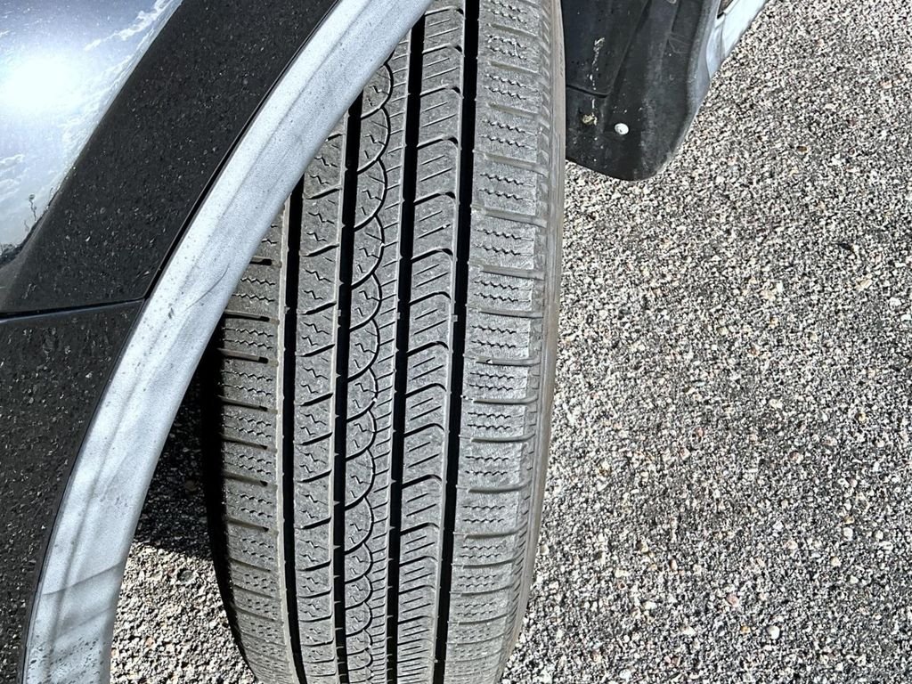 Used 2016 Black Honda EX image 23