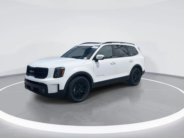 Used 2024 White Kia SX X-Line image 3