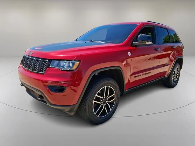 Used 2020 Red Jeep Trailhawk image 5